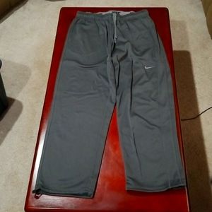 Therma-Fit Nike gray sweatpants